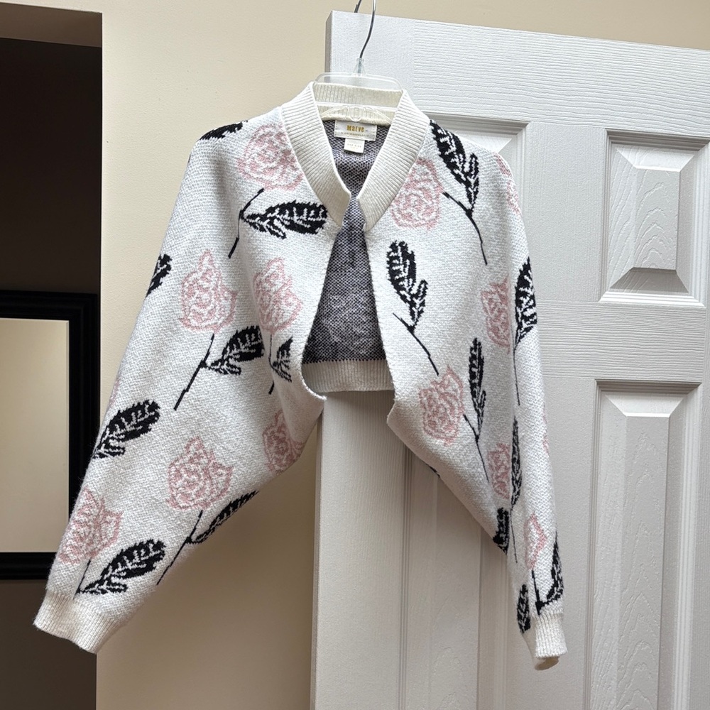 Maeve Sweater Shrug One Size Ribbed Waist and collar Floral Good  condition